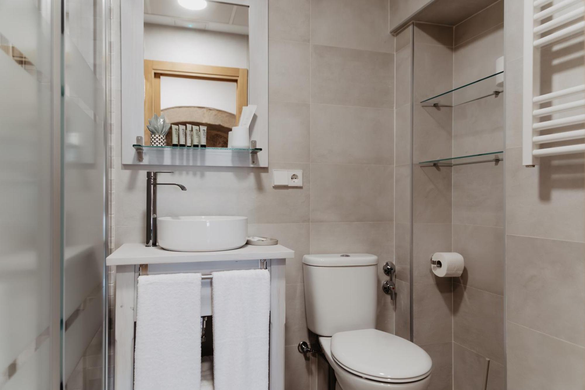 Portal De Santiago Apartment Caces Екстериор снимка