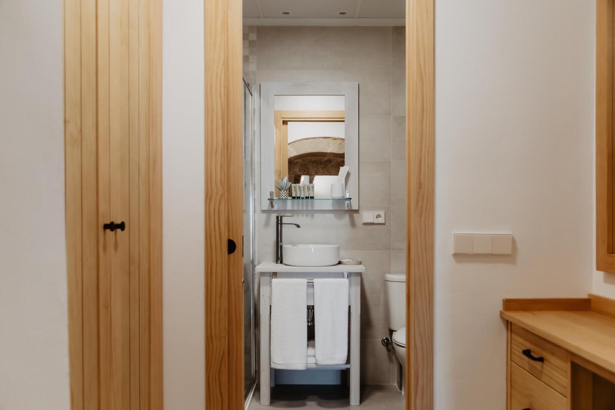 Portal De Santiago Apartment Caces Екстериор снимка