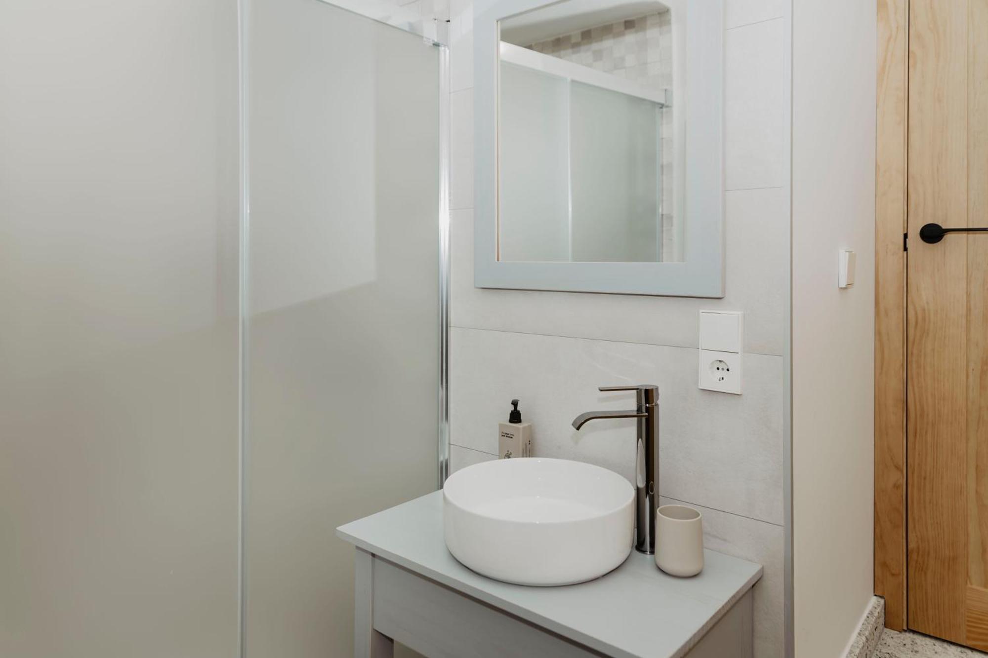 Portal De Santiago Apartment Caces Екстериор снимка