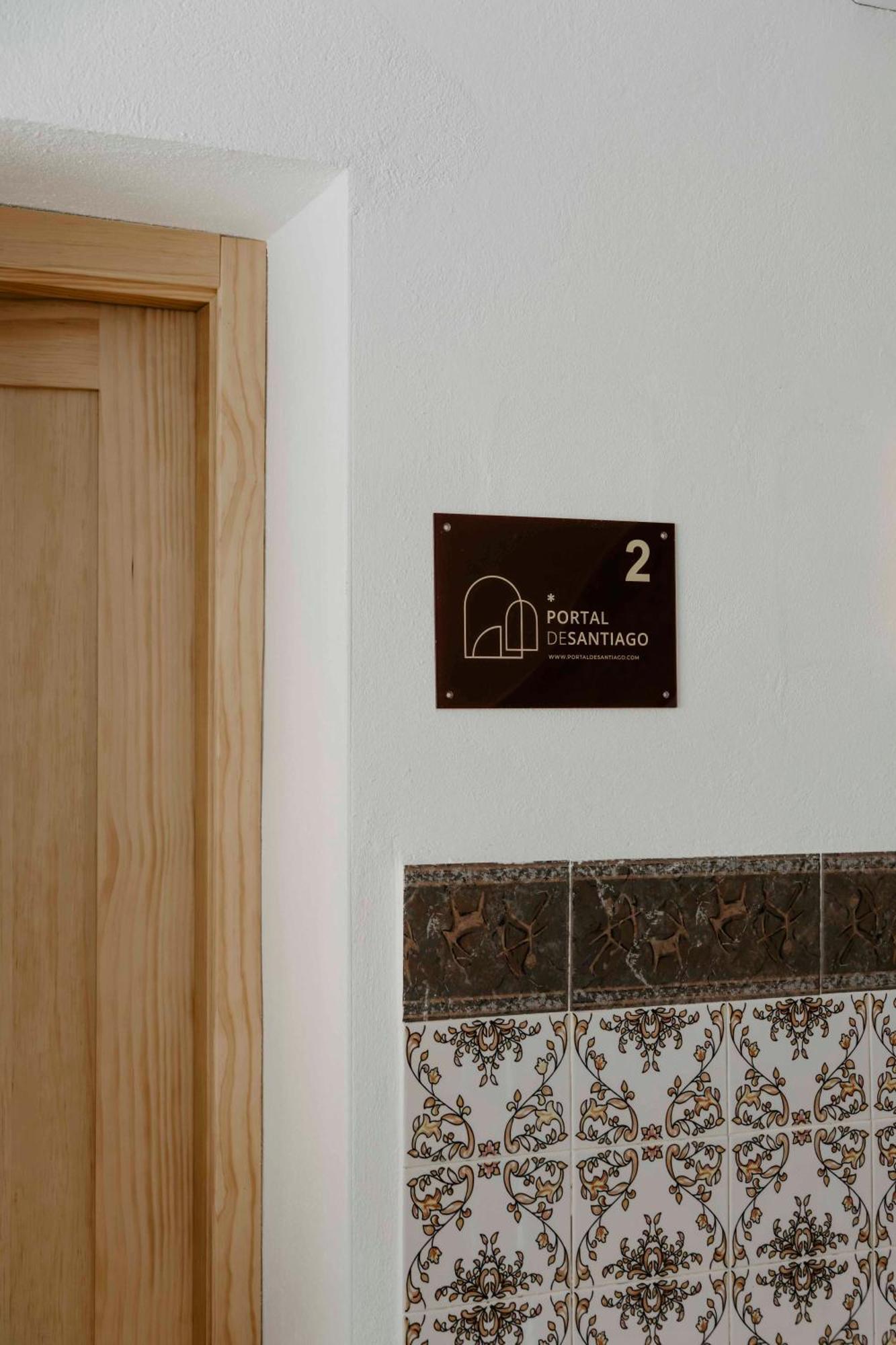 Portal De Santiago Apartment Caces Екстериор снимка