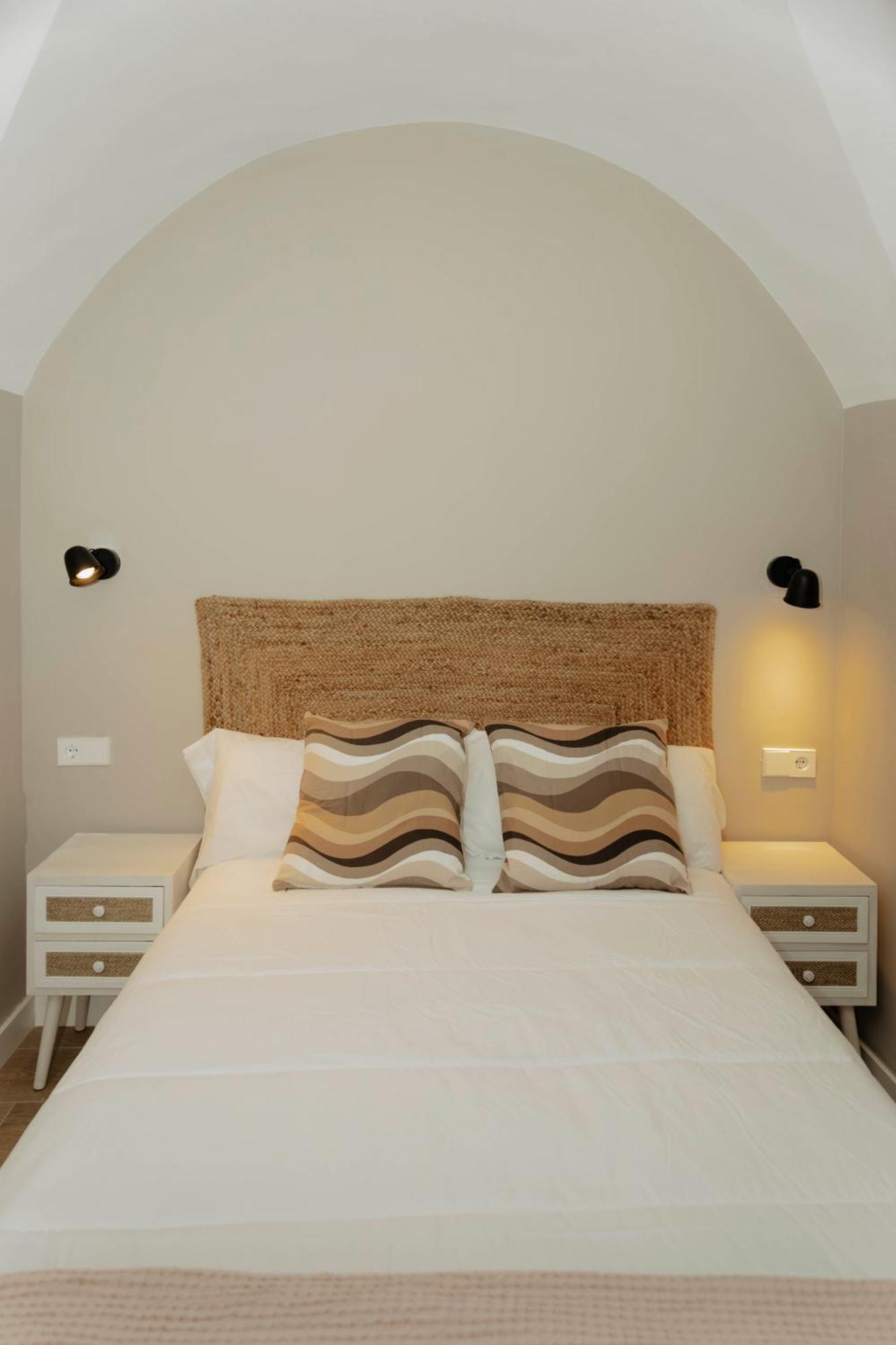 Portal De Santiago Apartment Caces Екстериор снимка